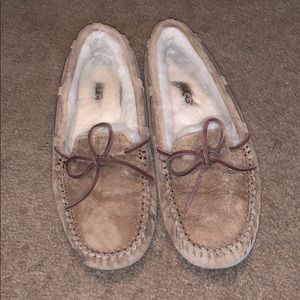 Ugg house shoes